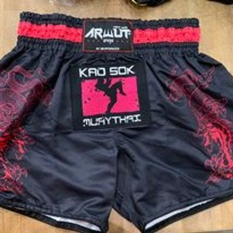 Kao Sok pink dragon shorts